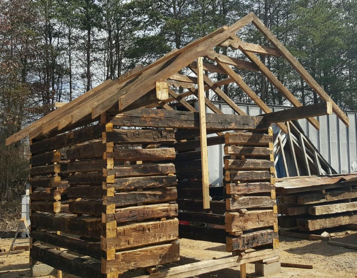 Smokehouse – Old Log Cabins